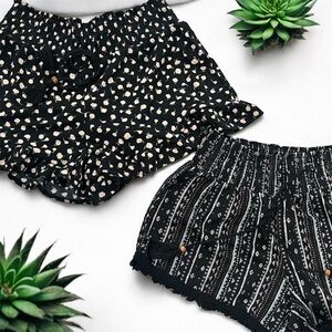 Stylish Black Patterned Women's Shorts